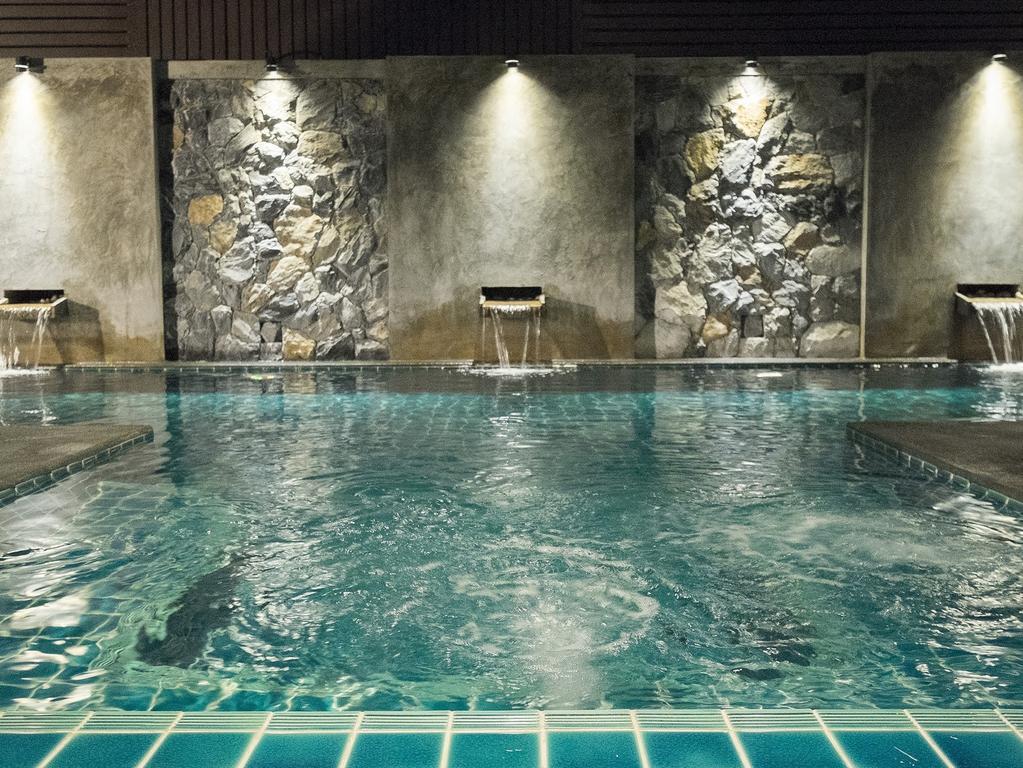 Thapae Loft Hotell Chiang Mai Exteriör bild