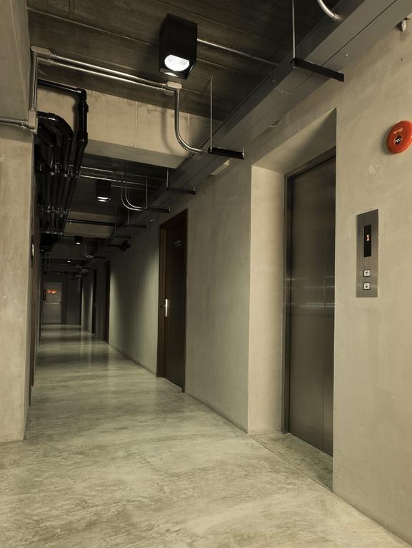 Thapae Loft Hotell Chiang Mai Exteriör bild